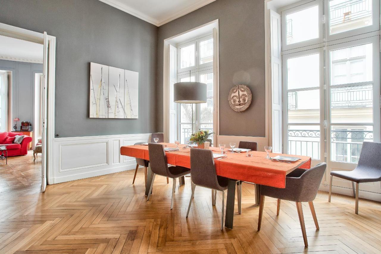 En Plein Centre Ville Appartement D'Exception 낭트 외부 사진
